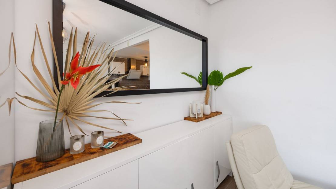 Venta - Apartment - Torrevieja - La Mata