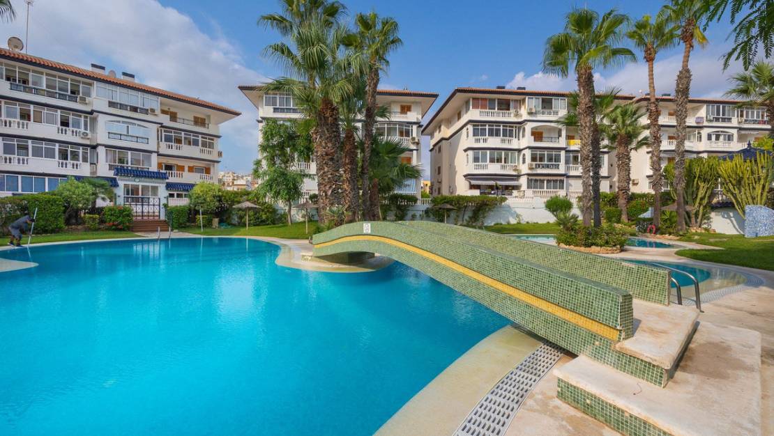 Venta - Apartment - Torrevieja - La Mata