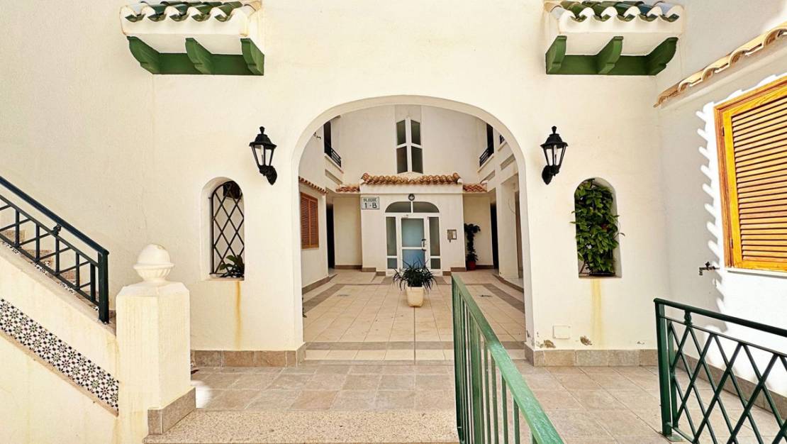 Venta - Apartment - Torrevieja - La Mata