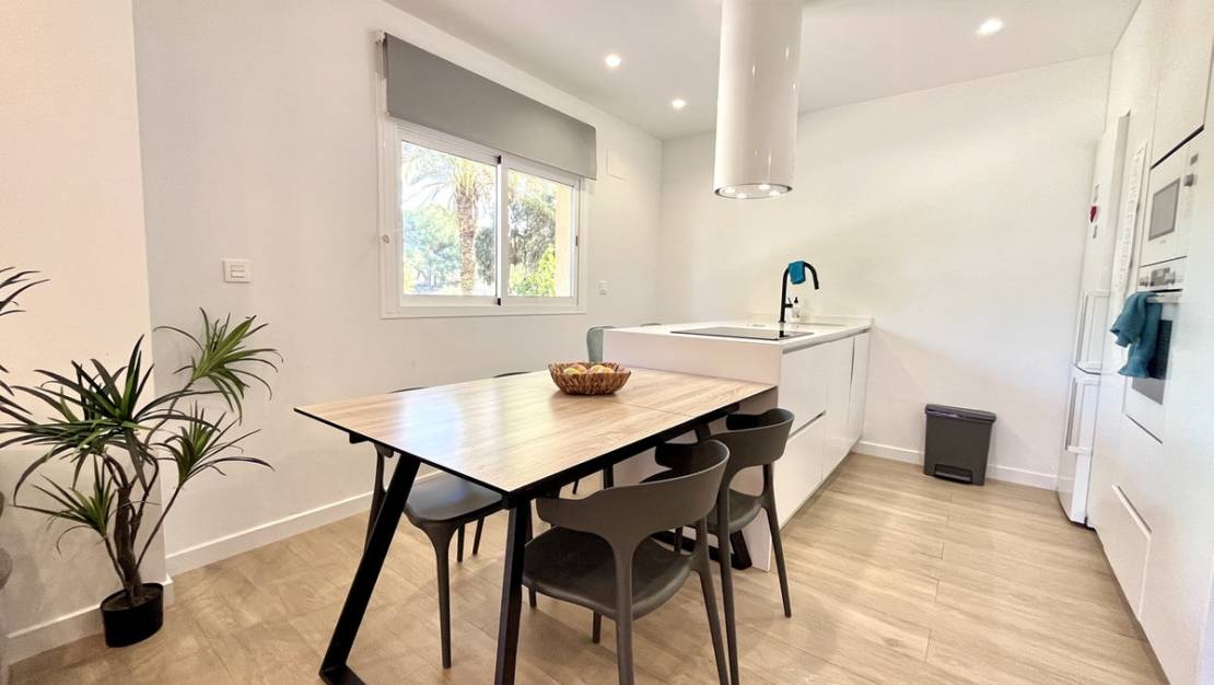 Venta - Apartment - Torrevieja - La Mata