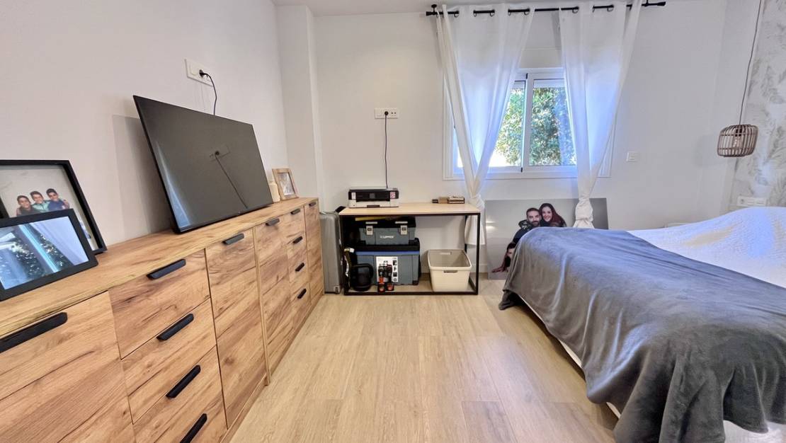 Venta - Apartment - Torrevieja - La Mata