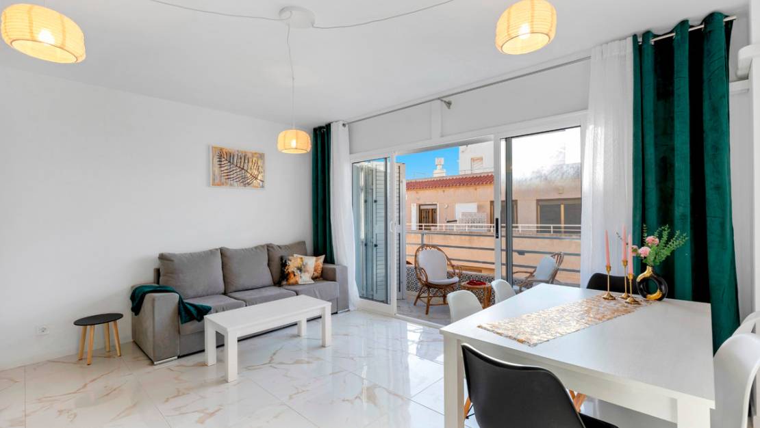 Venta - Apartment - Torrevieja - La Mata