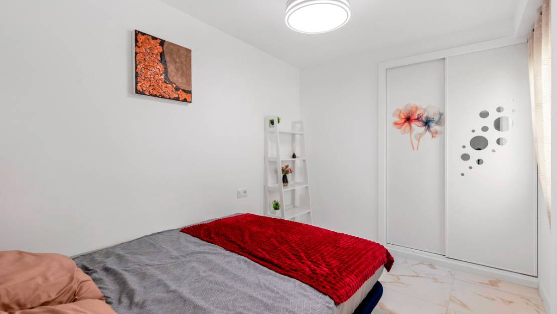 Venta - Apartment - Torrevieja - La Mata