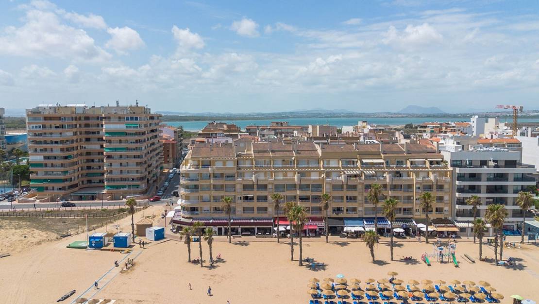 Venta - Apartment - Torrevieja - La Mata