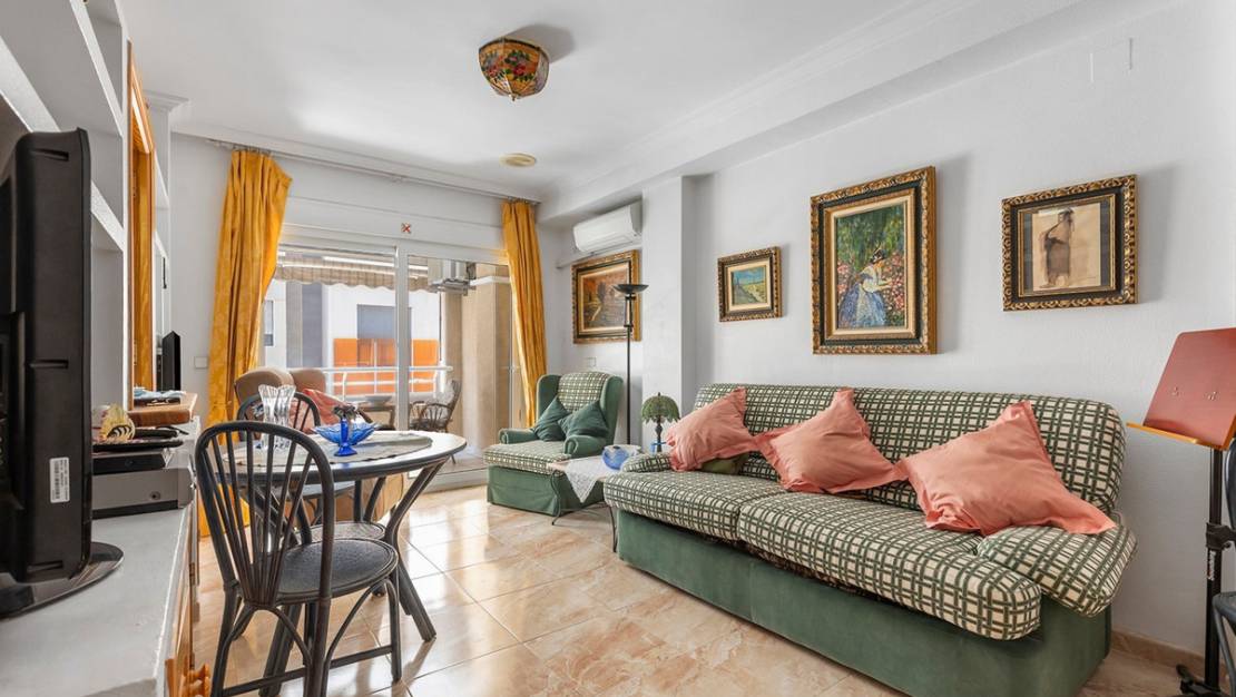 Venta - Apartment - Torrevieja - La Mata