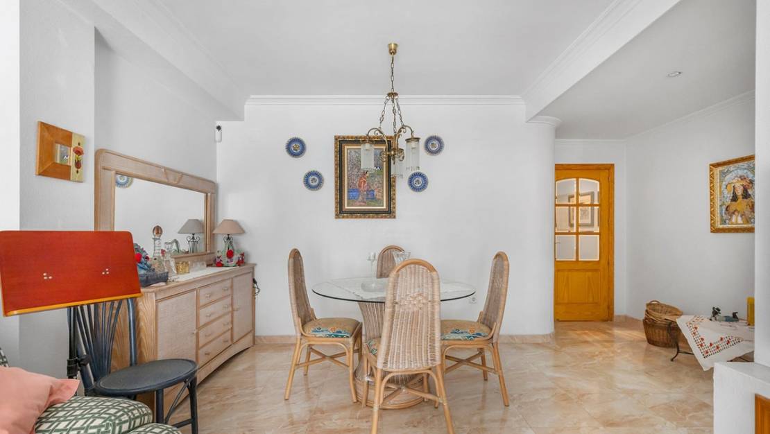 Venta - Apartment - Torrevieja - La Mata