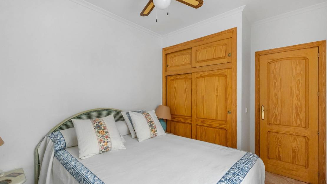 Venta - Apartment - Torrevieja - La Mata