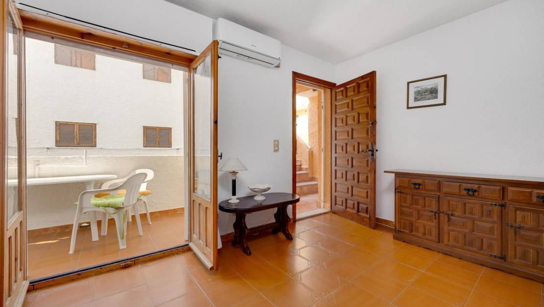 Venta - Apartment - Torrevieja - La Mata