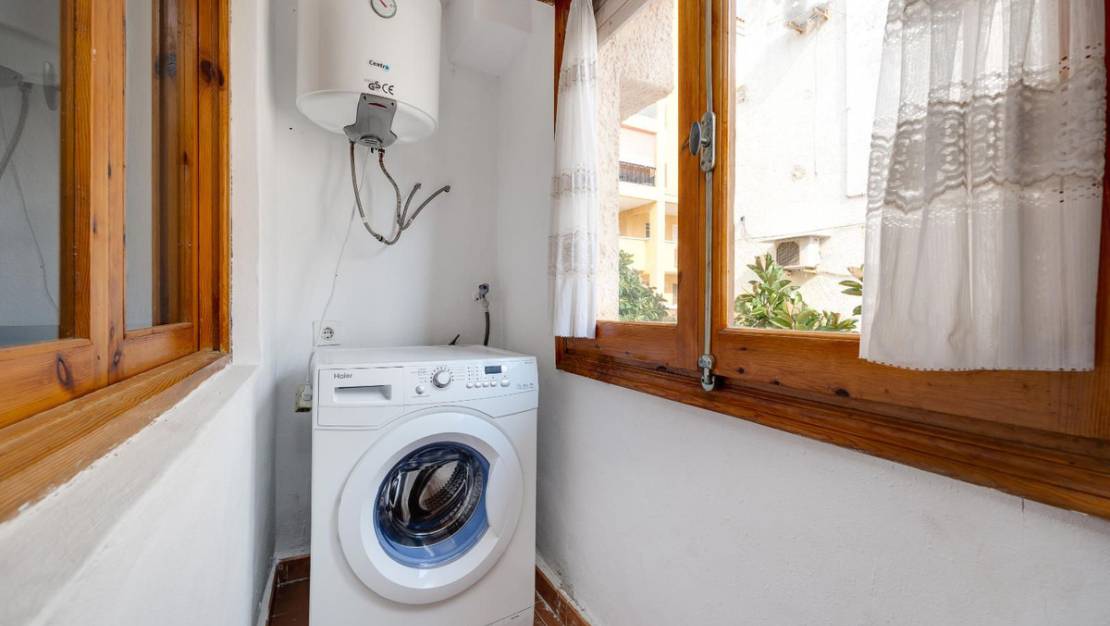 Venta - Apartment - Torrevieja - La Mata