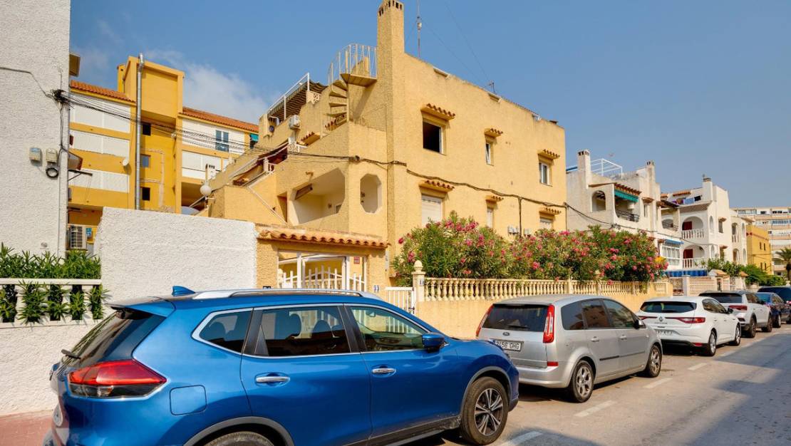 Venta - Apartment - Torrevieja - La Mata