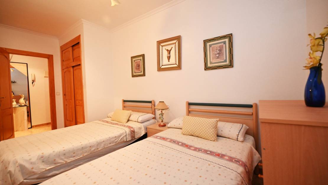 Venta - Apartment - Torrevieja - La Mata