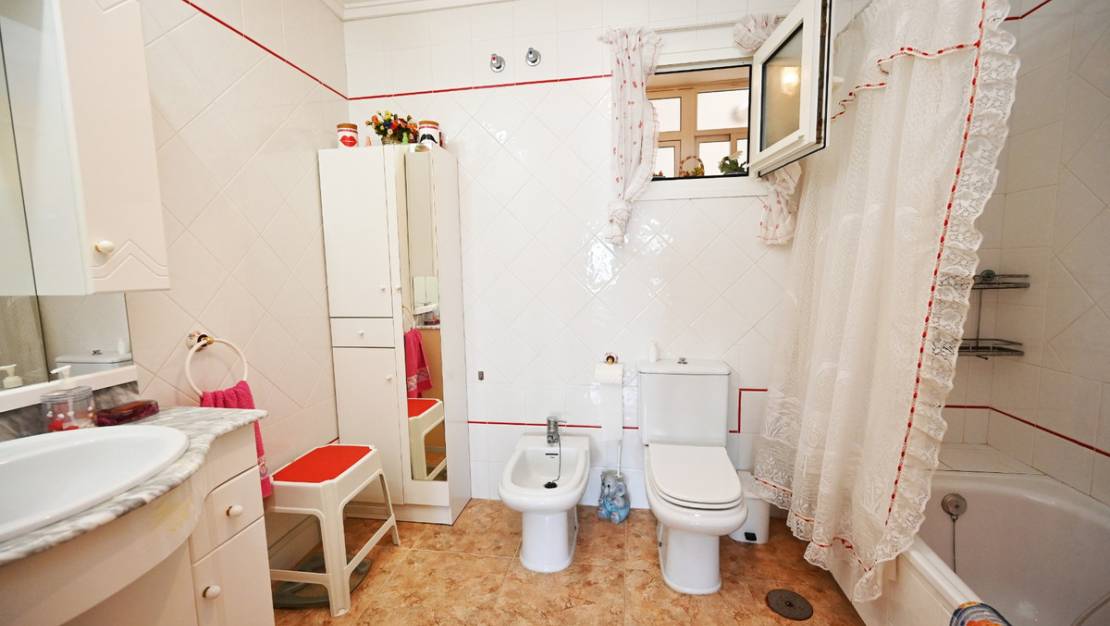 Venta - Apartment - Torrevieja - La Mata