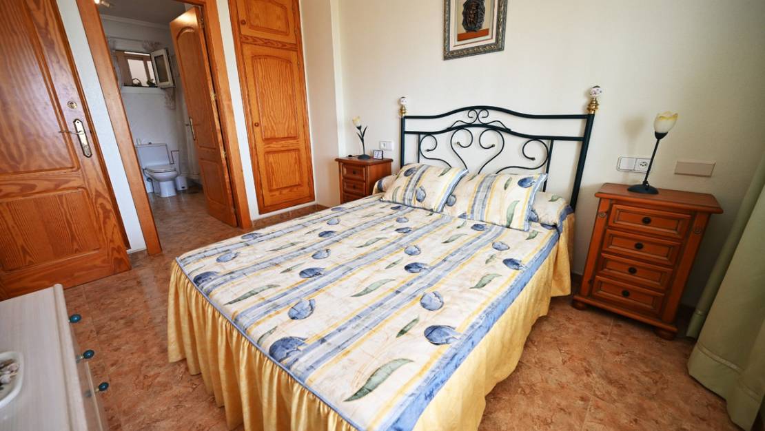 Venta - Apartment - Torrevieja - La Mata