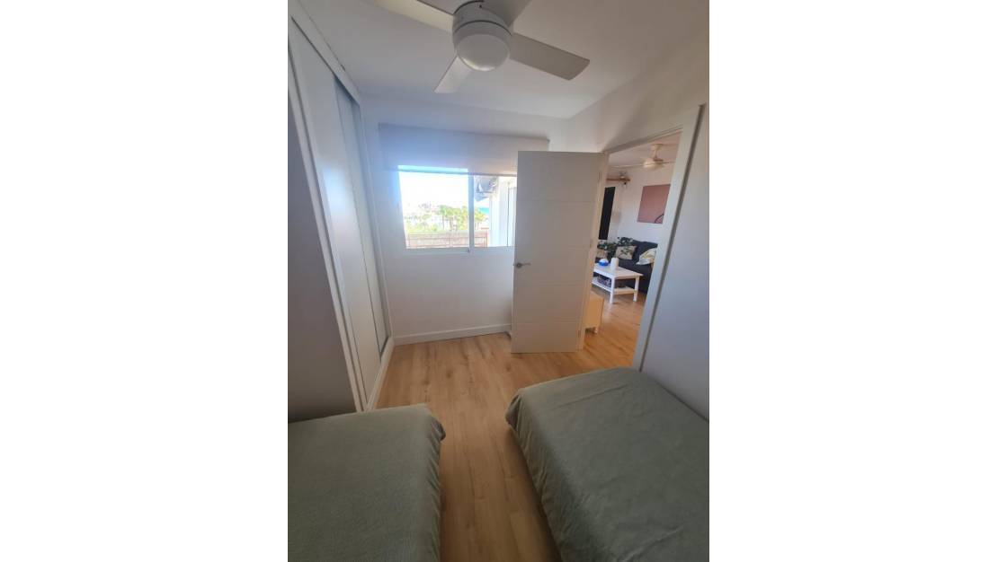 Venta - Apartment - Torrevieja - La Mata