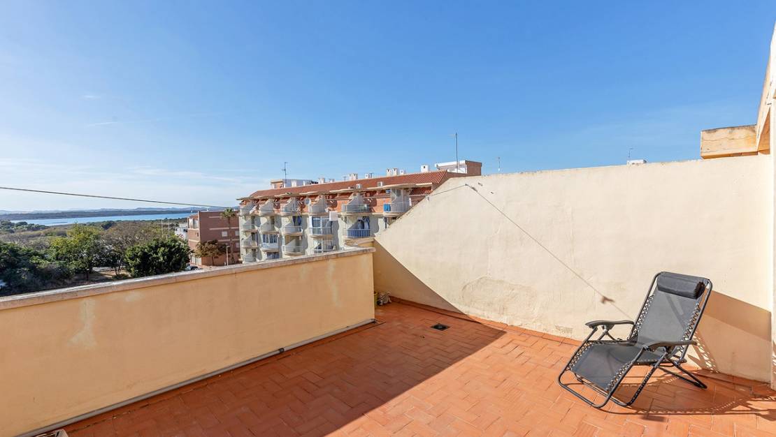 Venta - Apartment - Torrevieja - La Mata