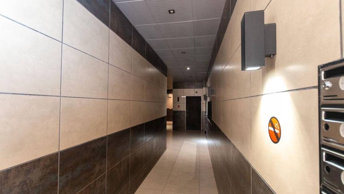 Venta - Apartment - Torrevieja - La Mata