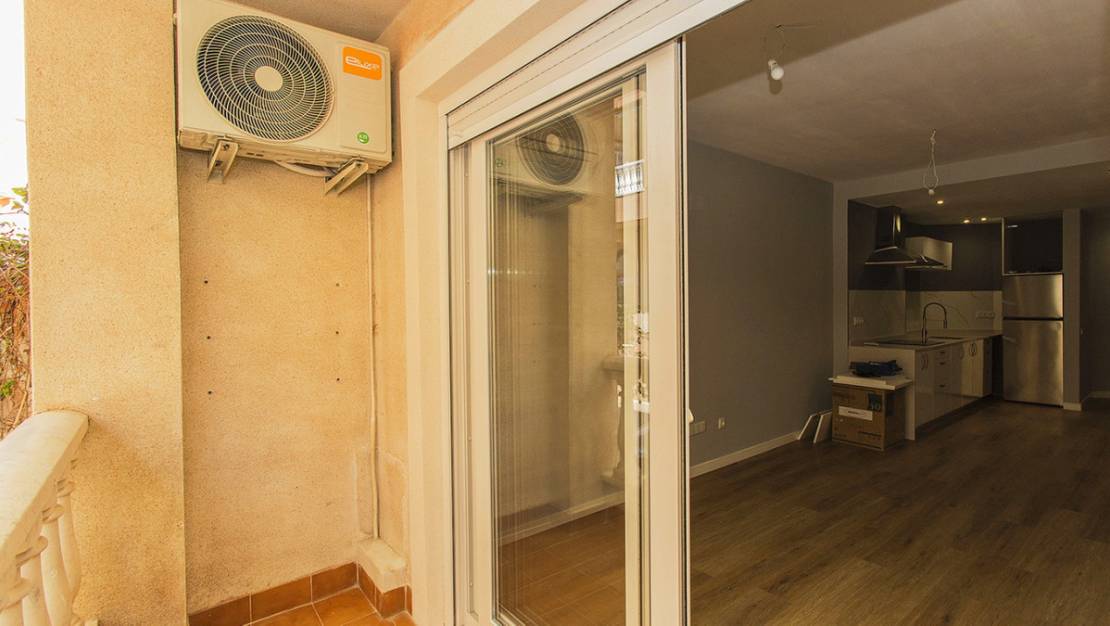 Venta - Apartment - Torrevieja - La Mata