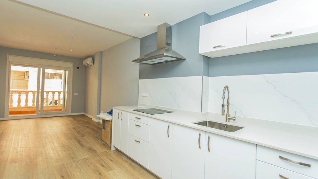 Venta - Apartment - Torrevieja - La Mata