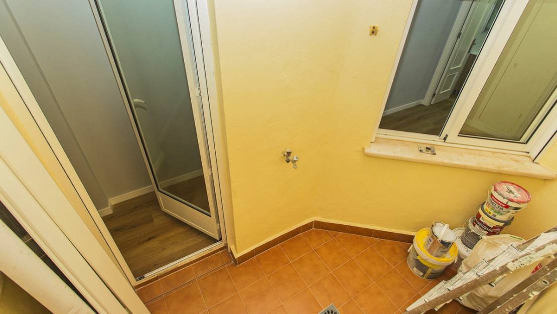 Venta - Apartment - Torrevieja - La Mata