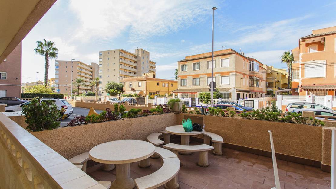 Venta - Apartment - Torrevieja - La Mata