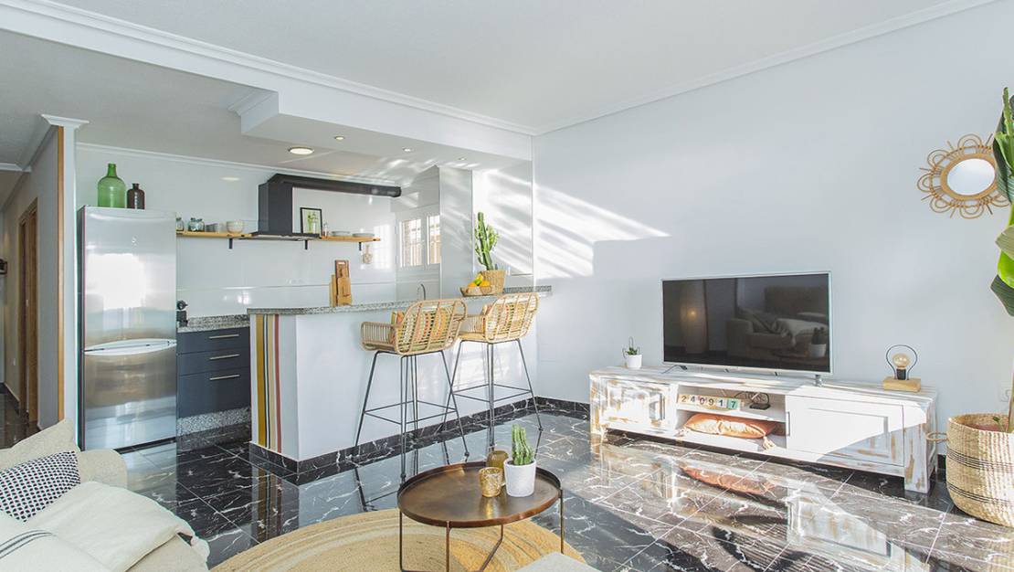 Venta - Apartment - Torrevieja - La Mata