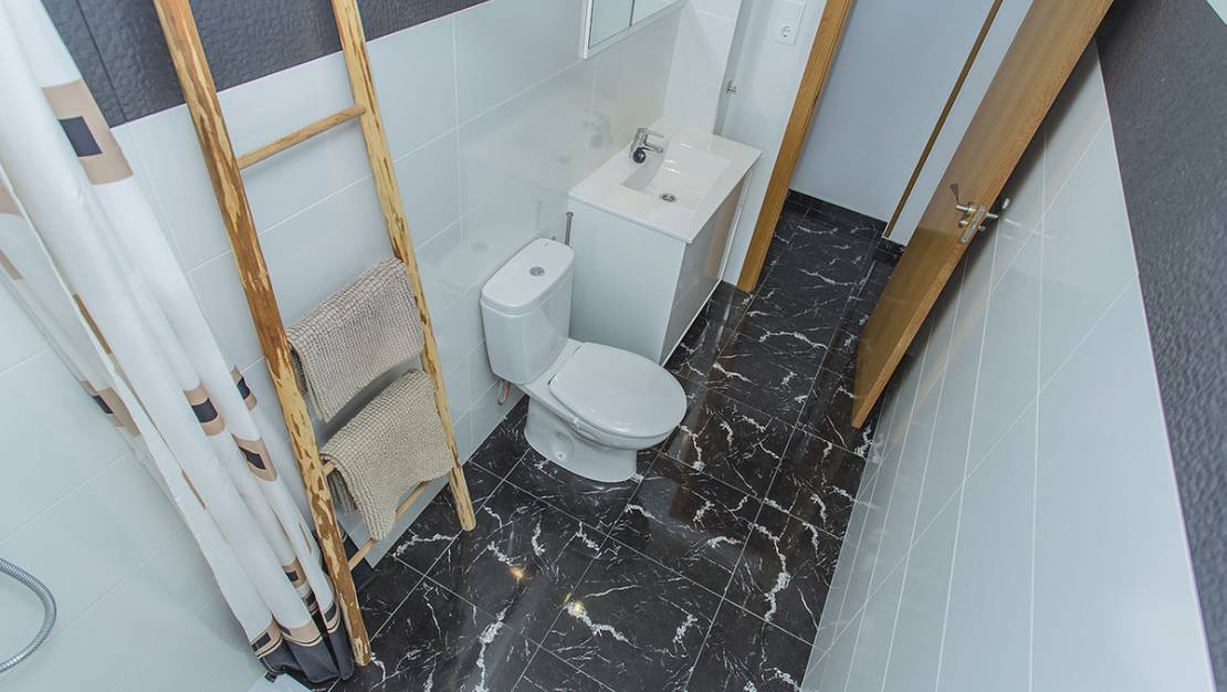 Venta - Apartment - Torrevieja - La Mata