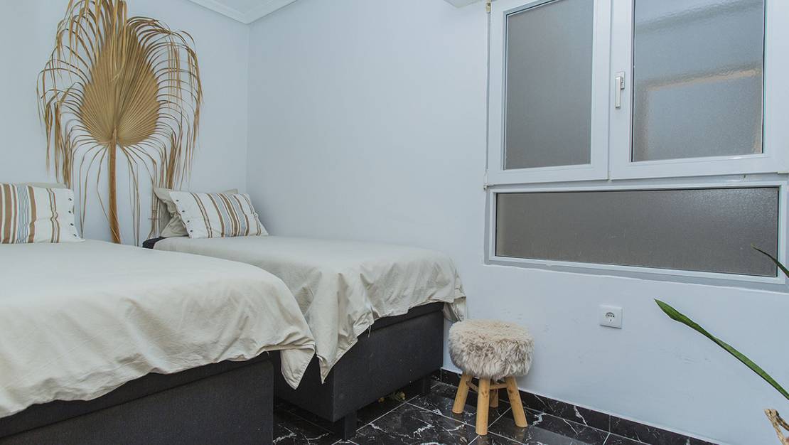 Venta - Apartment - Torrevieja - La Mata