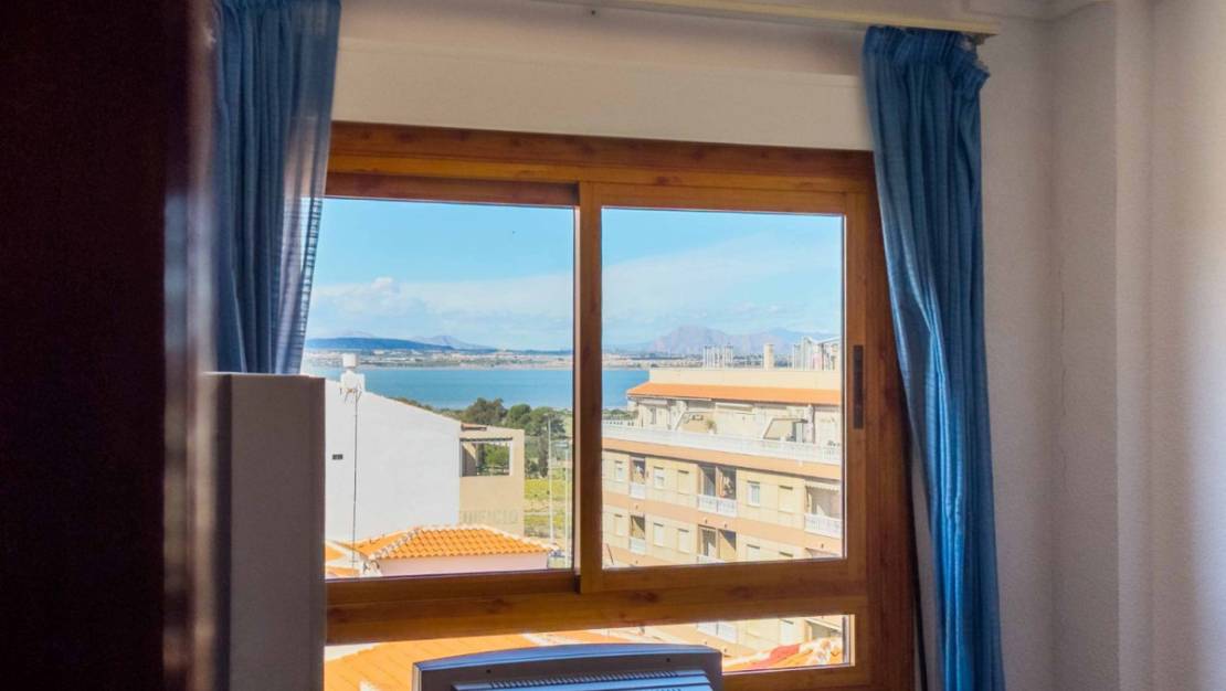 Venta - Apartment - Torrevieja - La Mata