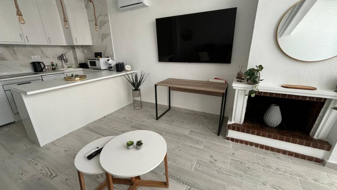 Venta - Apartment - Torrevieja - La Mata