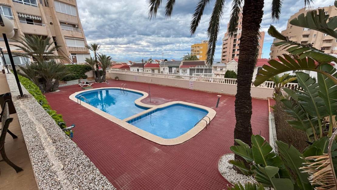 Venta - Apartment - Torrevieja - La Mata