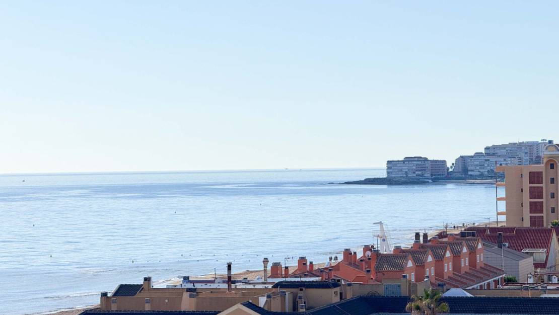 Venta - Apartment - Torrevieja - La Mata