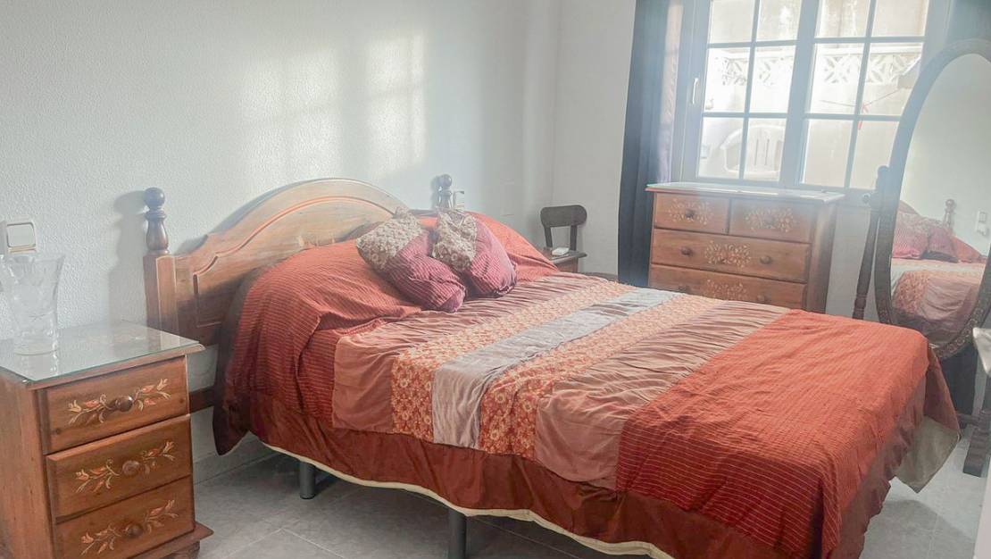 Venta - Apartment - Torrevieja - La Mata