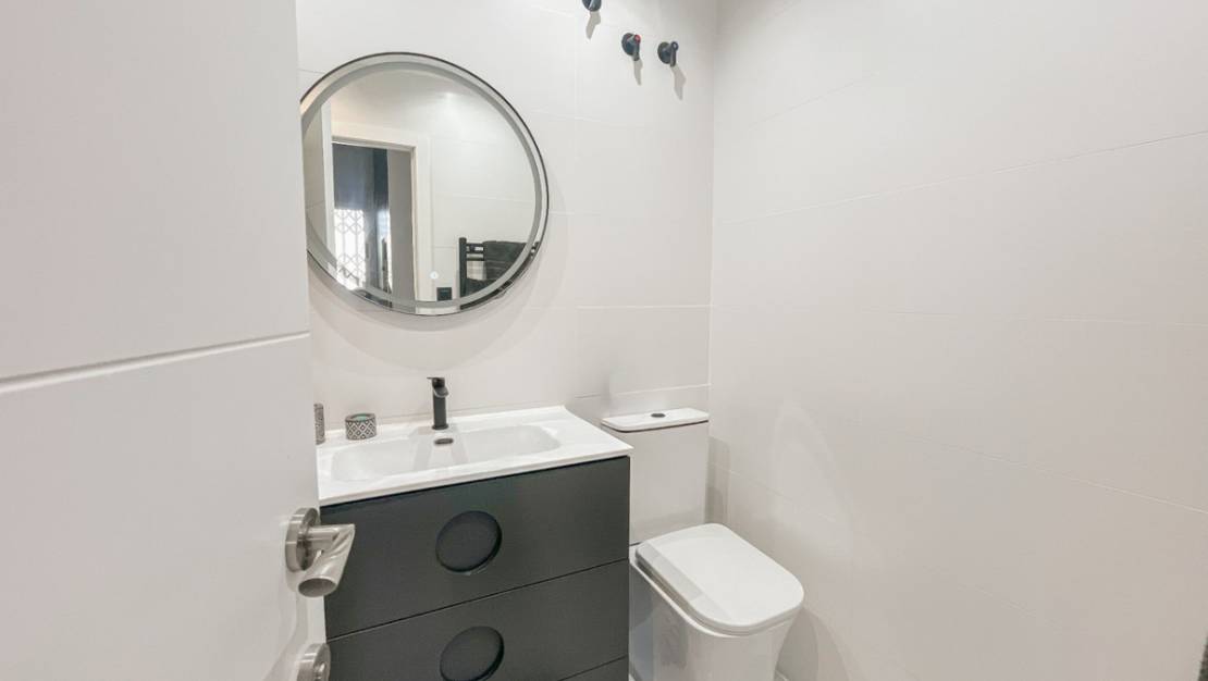 Venta - Apartment - Torrevieja - La Mata