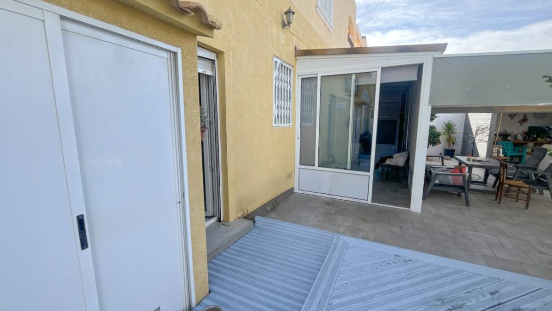 Venta - Apartment - Torrevieja - La Mata