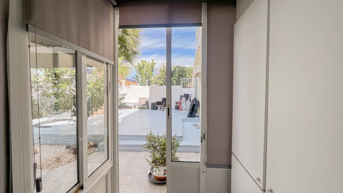 Venta - Apartment - Torrevieja - La Mata