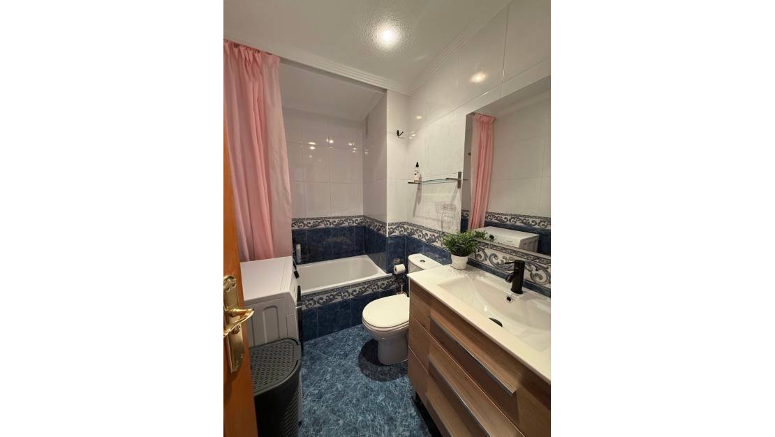 Venta - Apartment - Torrevieja - La Mata