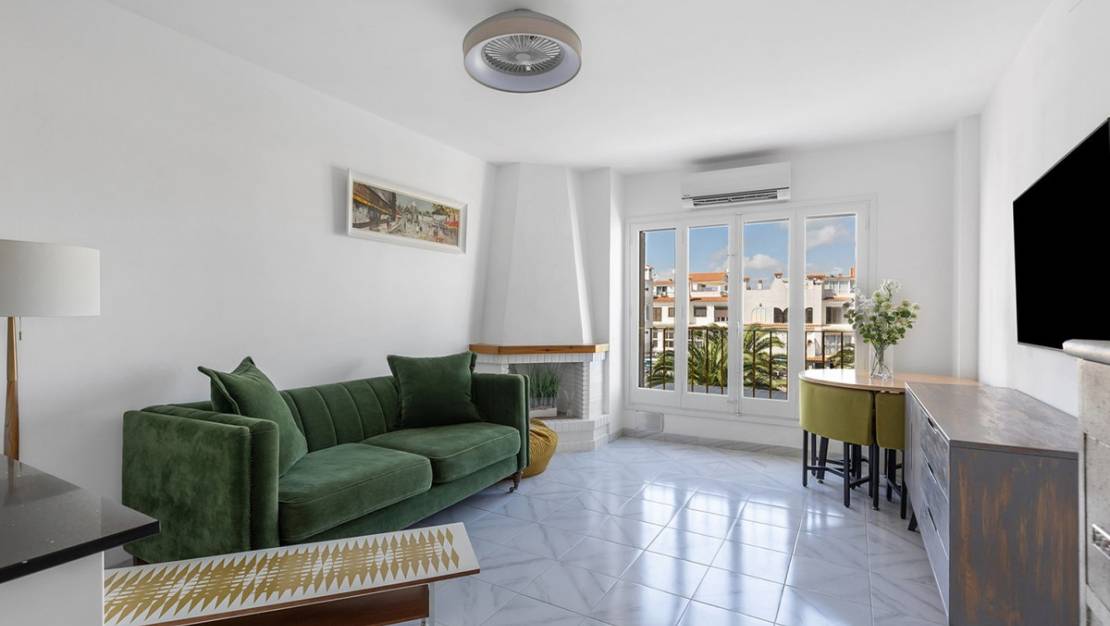 Venta - Apartment - Torrevieja - La Mata