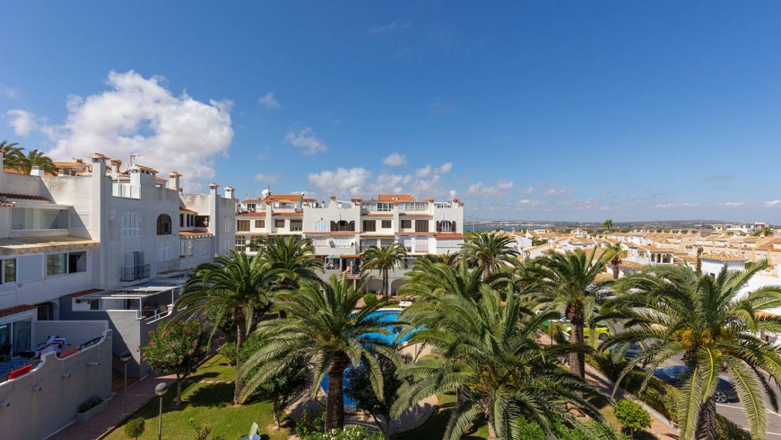 Venta - Apartment - Torrevieja - La Mata