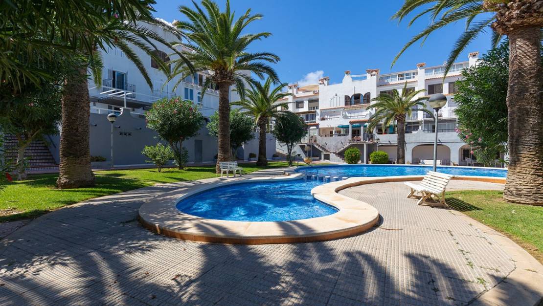 Venta - Apartment - Torrevieja - La Mata