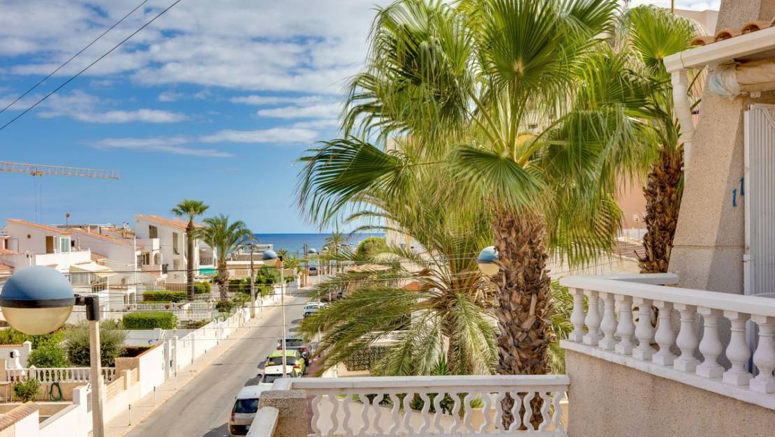Venta - Apartment - Torrevieja - La Mata
