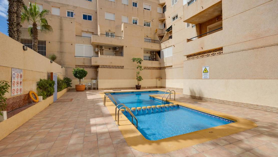 Venta - Apartment - Torrevieja - La Mata