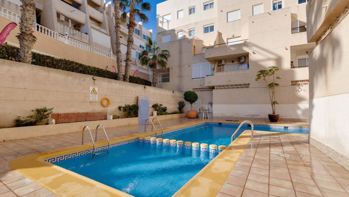 Venta - Apartment - Torrevieja - La Mata