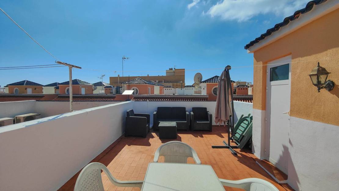 Venta - Apartment - Torrevieja - La Mata