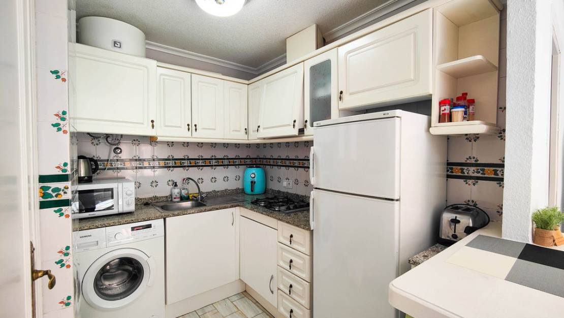 Venta - Apartment - Torrevieja - La Mata