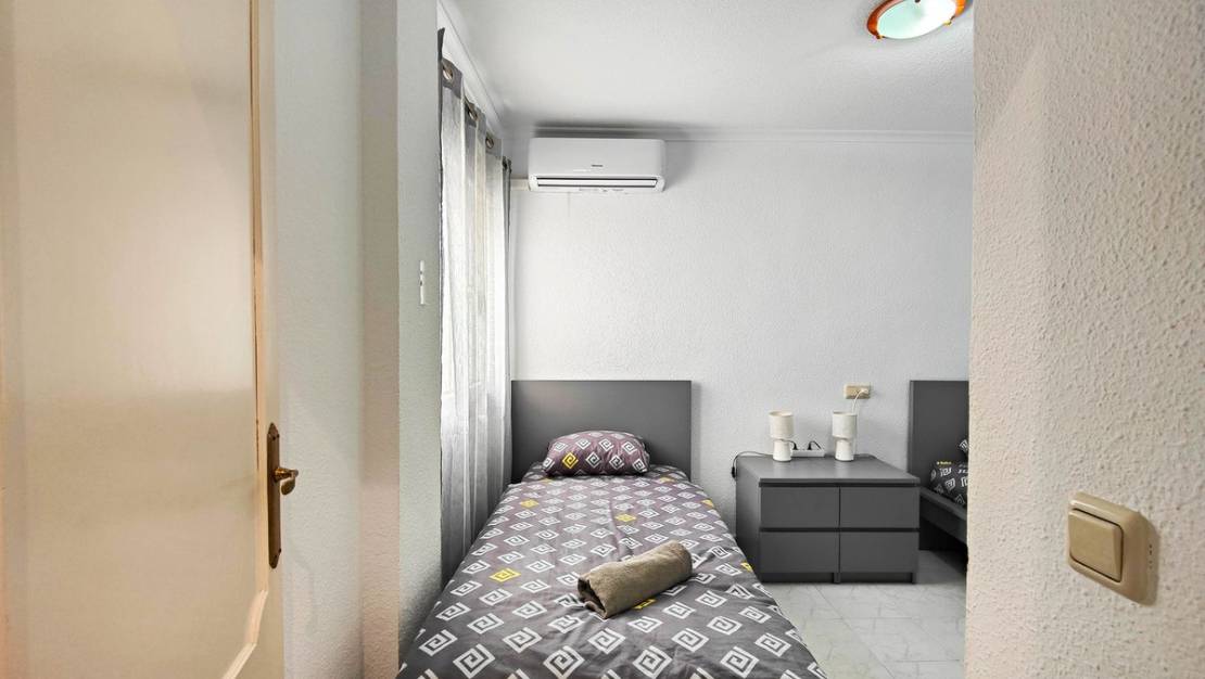 Venta - Apartment - Torrevieja - La Mata