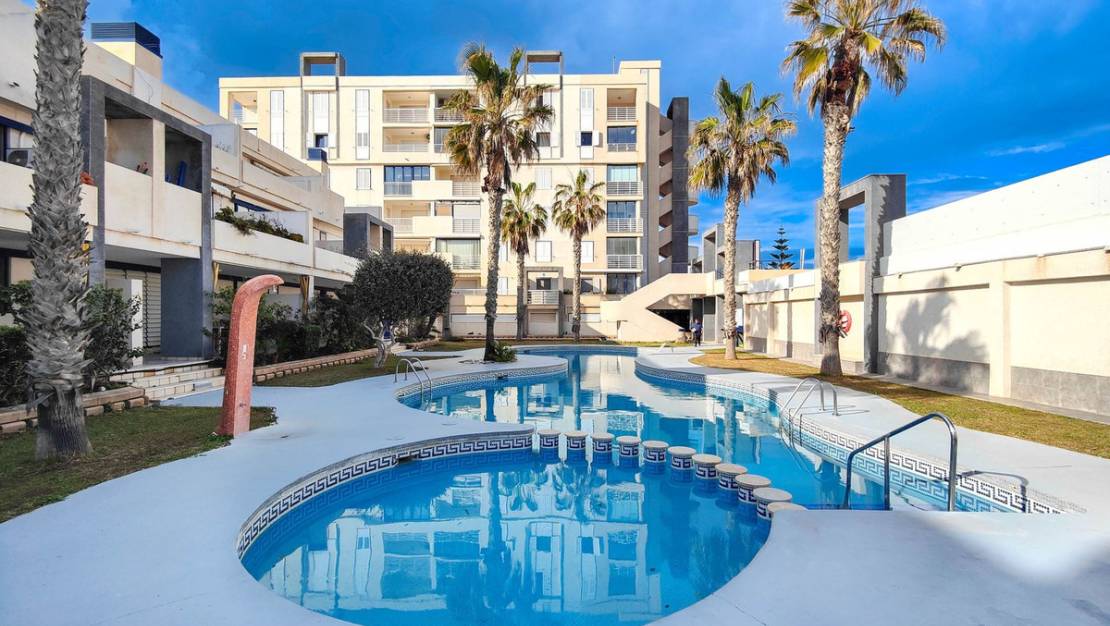 Venta - Apartment - Torrevieja - La Mata