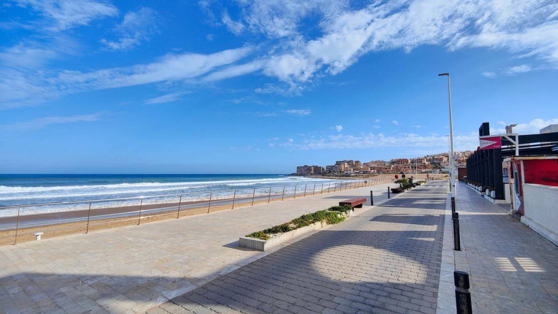 Venta - Apartment - Torrevieja - La Mata