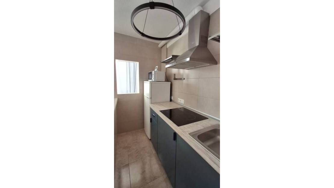 Venta - Apartment - Torrevieja - La Mata