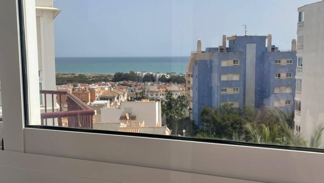 Venta - Apartment - Torrevieja - La Mata