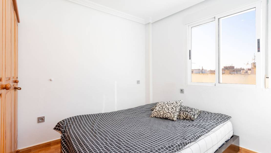 Venta - Apartment - Torrevieja - La Mata